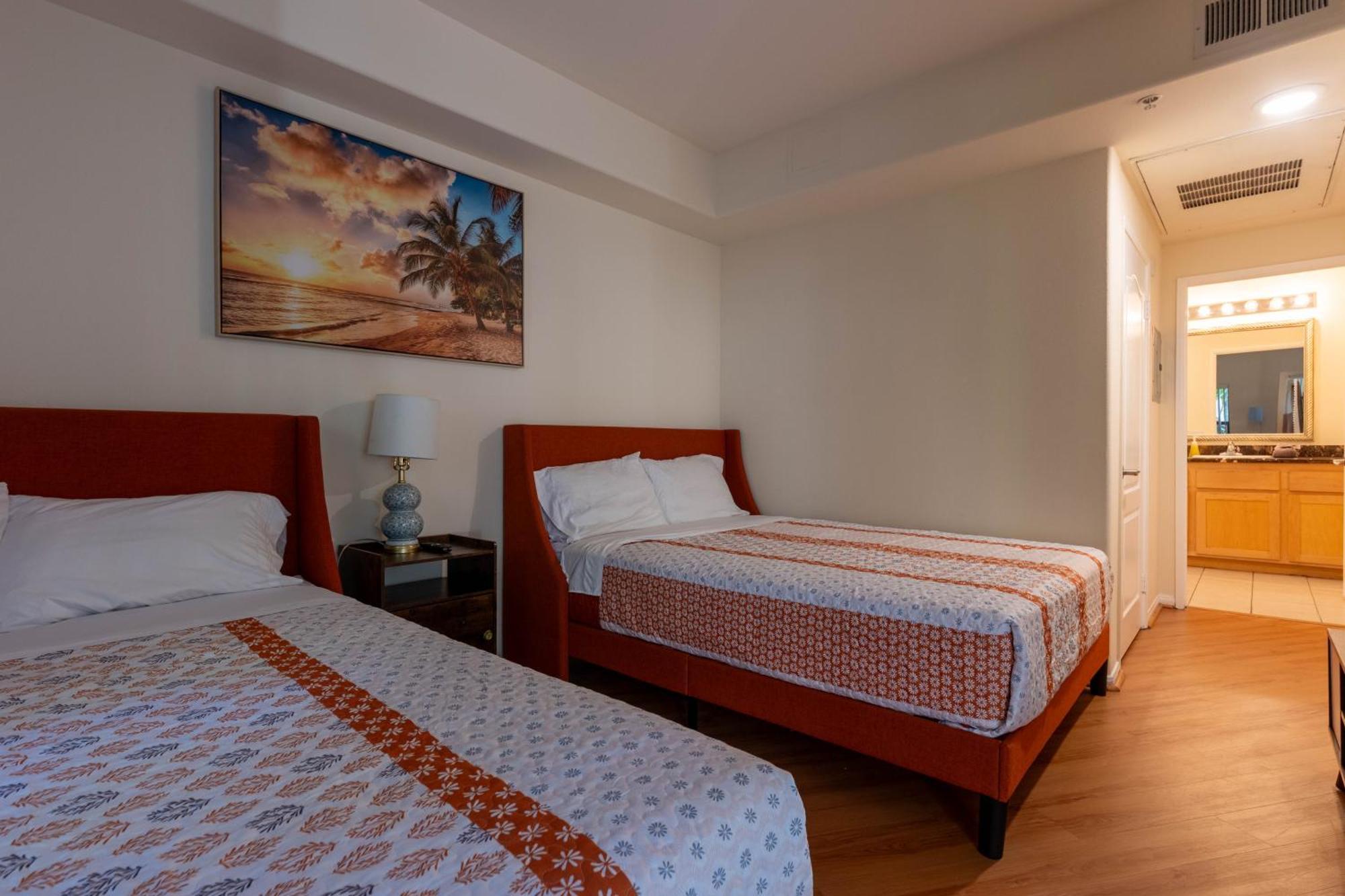 Urban Haven At Orsini Apartment *
